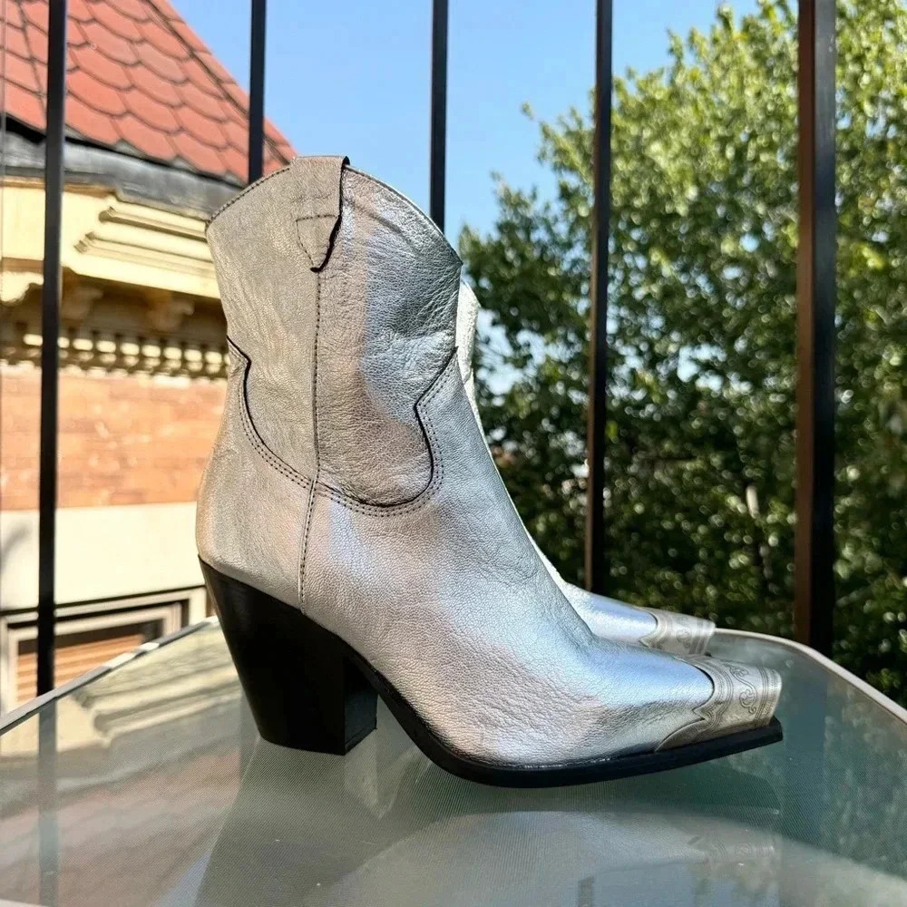 New Free People Brayden Western Leather Ankle Boots Silver 8.5